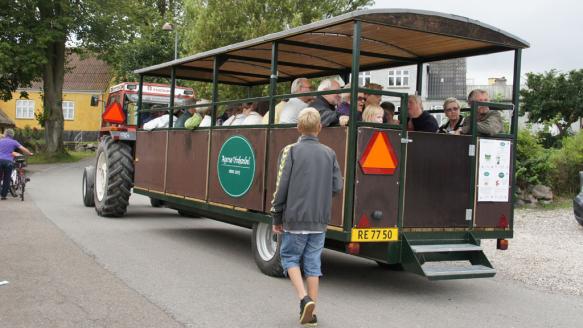 agerso-traktorbussen